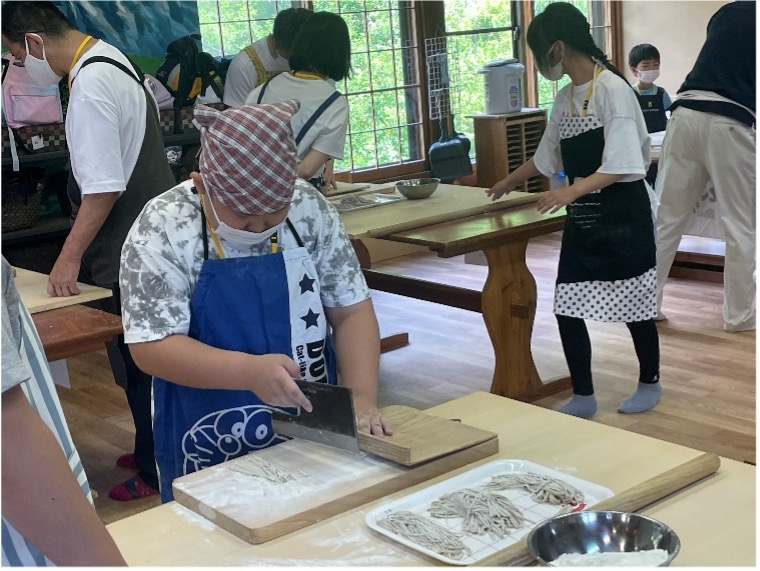そば打ち体験の様子2